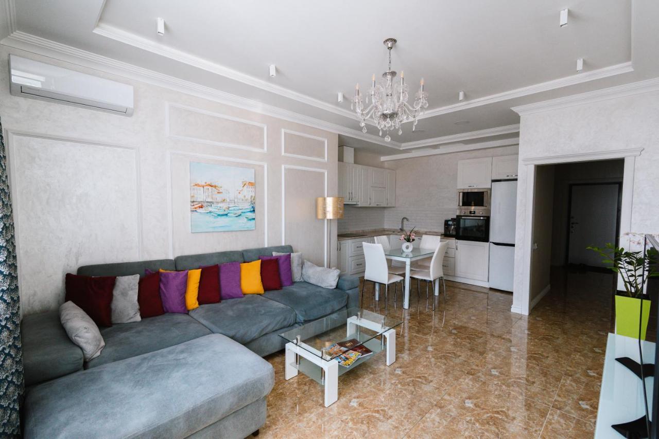 Luxury For Business & Pleasure Royal 1 Apartment Kiev Bagian luar foto